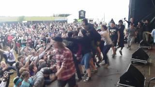 Stick to your Guns - This is More Live @ IeperFest 2011