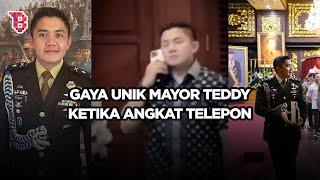 Gaya unik Mayor Teddy ketika angkat telepon, netizen sebut ‘the real bapak bapak