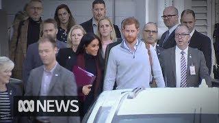 Prince Harry and Meghan touch down in Sydney for Invictus Games | ABC News