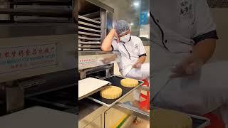 Fully automatic production of moon cakes .what do workers need to do?#Shorts.#virul.#trending.