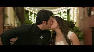 Kissing Infront of the family Animal movie Ranbir Kapoor and Rashmika Mandanna