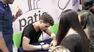 Erick of CNCO accidentally kissed the lips of his girl fan