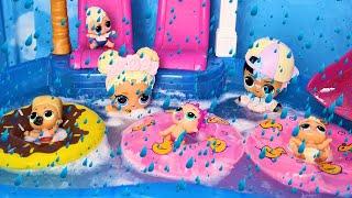 SWAM IN THE RAIN AND FOUND A RAINBOW IN THE POOL Kids LOL surprise from kindergarten! Cartoon Dolls