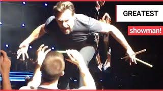 Hugh Jackman went "full Wolverine" for a fan | SWNS TV