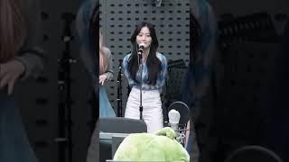 just haewon proving nmixx’s mic is always ON with her voice cracks #nmixx #haewon