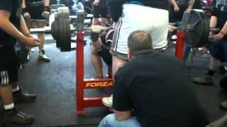 Strongman Ed Eliason NORCO bench 2nd attempt