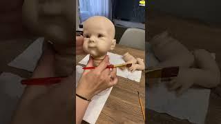 Как сделать куклу Реборн с помощью красной акриловой краски