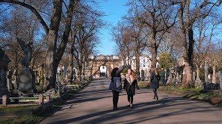 Walking London - BROMPTON CEMETERY incl. Chelsea Harbour and Earls Court