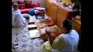 Yamuna   SP katha w Dhanistha    Alachua June 2002   Nirmala