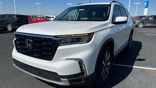 2025 Honda Pilot Touring - Platinum White Pearl - Walkaround