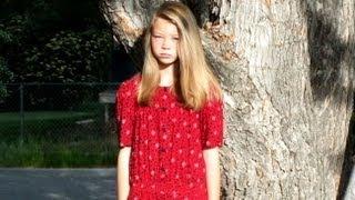 Young Fashion 'Bully' Forced to Wear Thrift Shop Clothes By Mom: Punishment Stirs 'Shaming' Debate