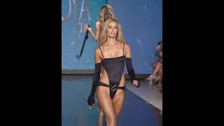 Liliana Montoya Swimwear Fashion Show 2021 HD