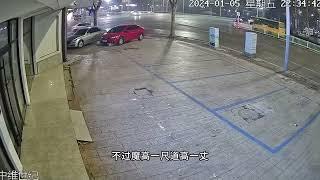 文明驾驶，遵守交规，保持安全距离，远离大货车