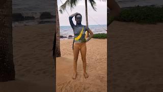 Come bodypaint on the beach with me (Belize)
