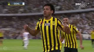 Al Ittihad's Romarinho with a juicy bicycle kick 