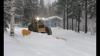 Snow Plowing with my Volvo Tractor Snow in Lappland.