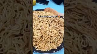 BULE MUKBANG INDOMIE 10  BERHASIL GA⁉️