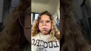 Holding her breath for 1 minute with puffed cheeks. #trending #viral #subscribe #challenge #Shorts