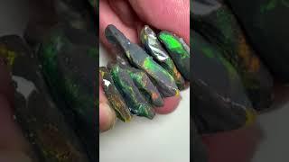 100's of £1 start NO RESERVE Australian Opal Auctions www.blackopalauction.com