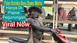 Hanya di Wamena, pake Koteka baru bawa Motor