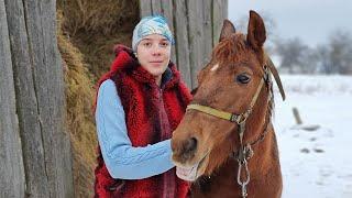 LIFE in a remote Ukrainian village. Making traditional cheese