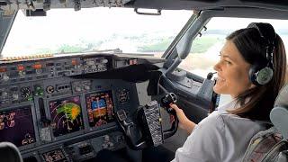 Boeing B737 Landing | Girl Pilot Landing in Paris Charles de Gaulle Airport