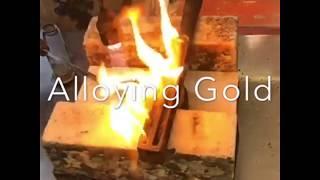 Alloying Gold - In the Studio with Maria-Tina