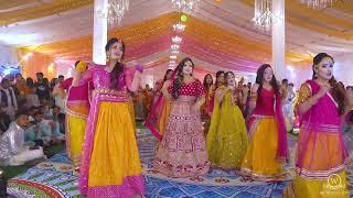 'Sabki Baaratein Aayi' Tushi & Saif Dance Performance Part 2  | The Wedding Spot