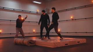 Mortal Kombat 9 (2011) - The Making Of Fatalities (Behind The Scenes) - HD