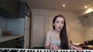 Sophie Currie - Here (Alessia Cara Cover)