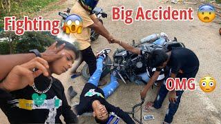 1 Lakh Ka Phone Toot Gya Big Accident Fight Ho Gya  || Moto Vlogs || @Rahulrawatlifestylevlogs