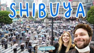 The Famous Umbrella Scramble  - Shibuya Crossing - JAPAN VLOG 35