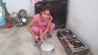 दोस्तों आज मैने बनाई बहुत ही स्वादिष्ट मसूर की दाल | Rakhi cooking |#sujatasawariyavlogs #dailyvlog