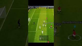 Ronaldinho skills #ronaldinho #pes #shorts