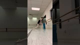 pov: you’re super flexible 🩰 credits to avaakerss #ballet