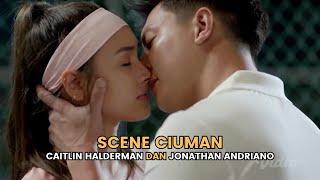 Scene Ciuman Caitlin Halderman dengan Jonathan Andriano dalam Series Surat Cinta Untuk Starla