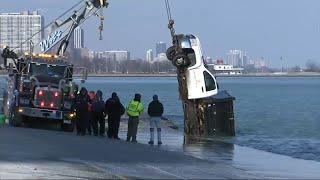 Chicago Park District salt truck slides into Lake Michigan near Oak Street Beach