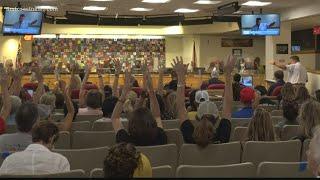 Duval School board votes to implement mask mandate for all grades