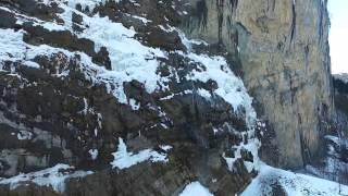 Staubbachfall (Lauterbrunnen) im Winter