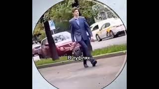 идет тип бухать как на выборы мем