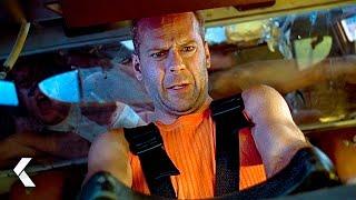 Korben Helps Leeloo Escape Scene - The Fifth Element | Bruce Willis, Milla Jovovich