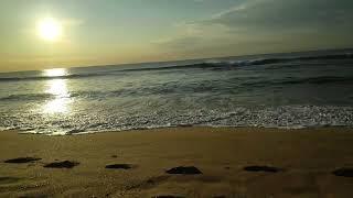 Thiruvanmiyur beach sunrise early morning | Yaru Da Suresh |