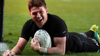 Beauden Barrett - Making The Impossible Look Easy