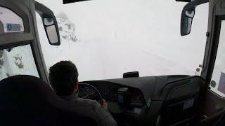 snowstorm bus drive 4K