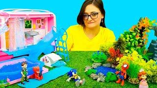 Spielzeug Kindergarten - Spielzeug Video für Kinder. Ein Picknick im Grünen.