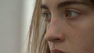 Adèle Haenel - Chloé (Les Diables)