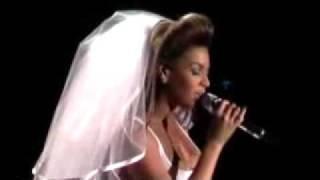 AVE MARIA Beyonce  * I am... Sasha Fierce Tour  *