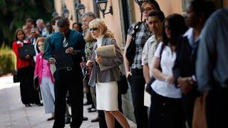 Initial Jobless Claims Rise for First Time in Six Weeks