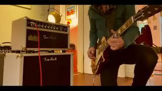 sweet sounding 2023 Two-Rock "Classic Reverb Signature" Top  + 1 x 12 cab (quick I phone Video)