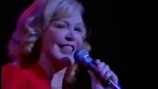 Kathy Kirby - Secret Love (Live, video 1980 ca.)